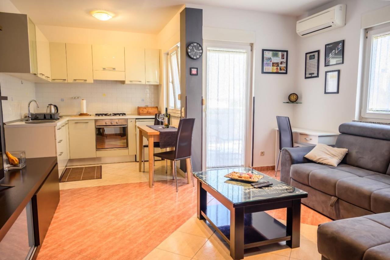 Apartment Charlie Rovinj Zewnętrze zdjęcie